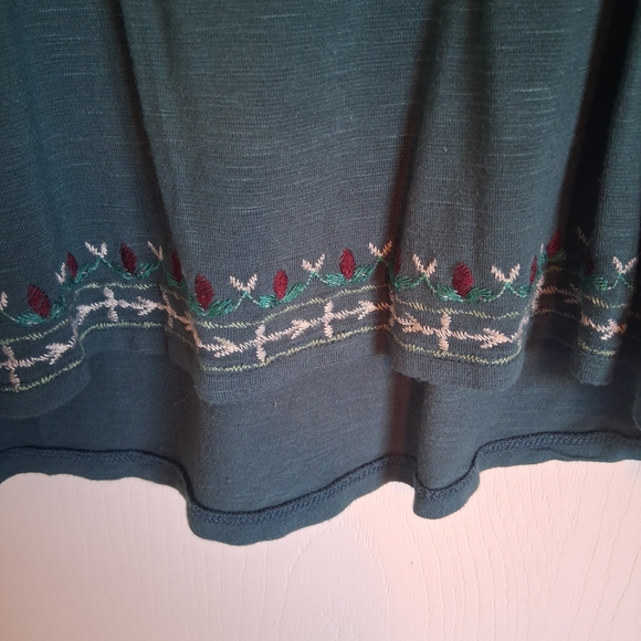 Knox Rose-Embroidered Teal Sleeveless Boho Top - Picture 4 of 9